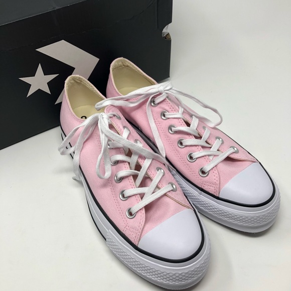 cherry blossom pink converse 